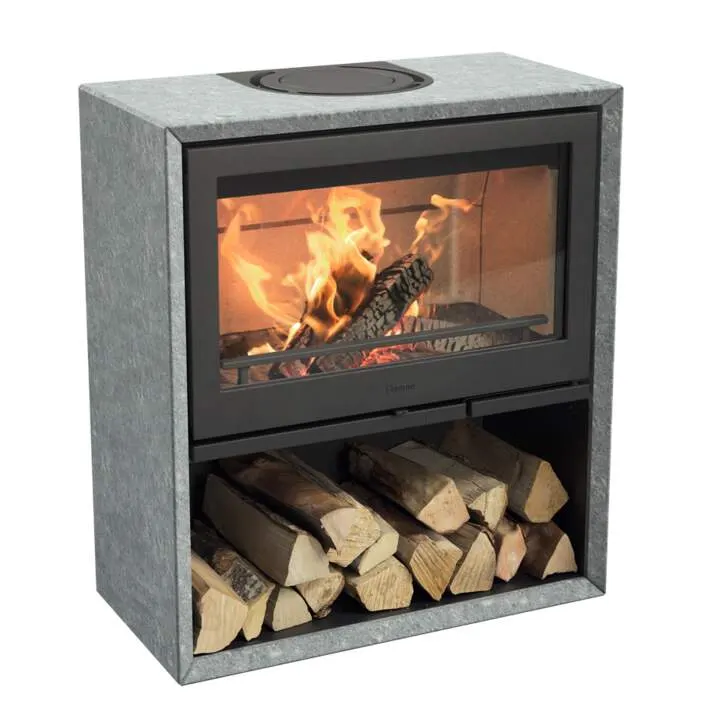 Contura 320T med omramming i kleberstein og vedrom — produktbilde fra Contura