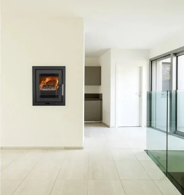 Heta Inspire 40 — pressefoto fra Heta