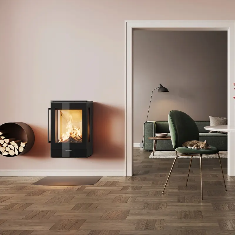 HWAM 5210M — pressefoto fra HWAM